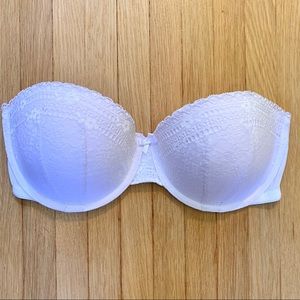 NWOT Gilly Hicks Lace Lightly Lined Multi Way Bra